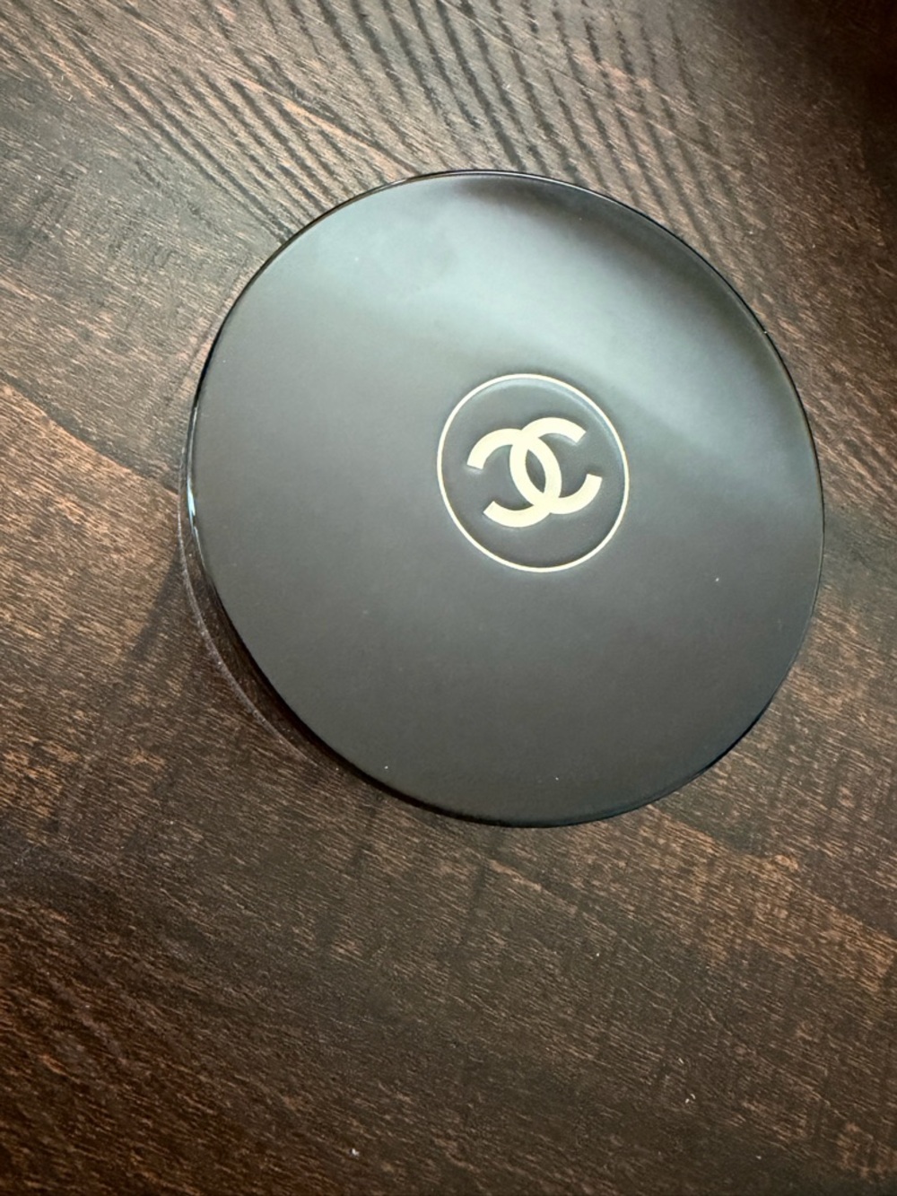 Chanel - Picture 2 of 5